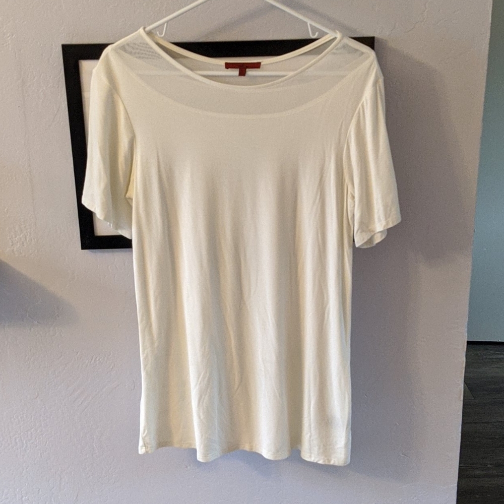 Cream colored short sleeve too